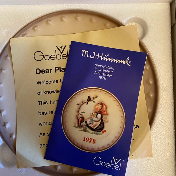 Hummel 1978 plate MAKE OFFER - Picture 3 of 5